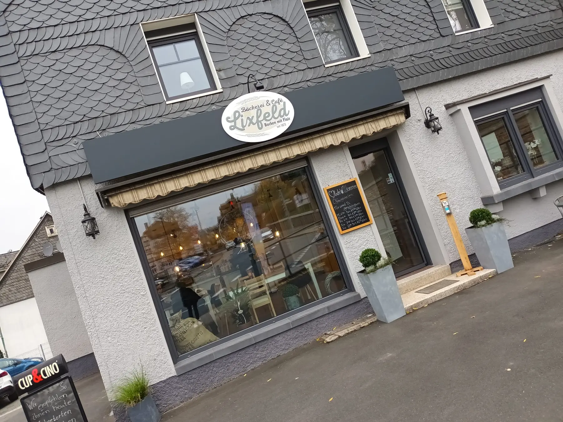 Außenansicht der Bäckerei Lixfeld